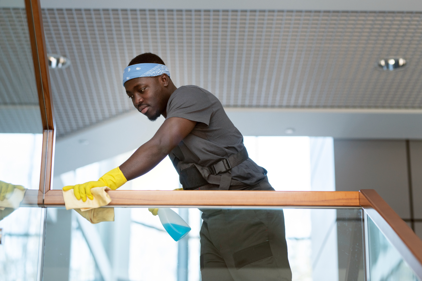 Contract Cleaner Services Bradford & Leeds